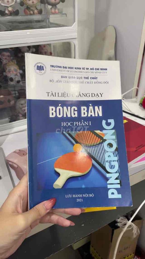 Sách Giáo Khoa Bóng Bàn - ĐH Kinh tế TP.HCM - cần