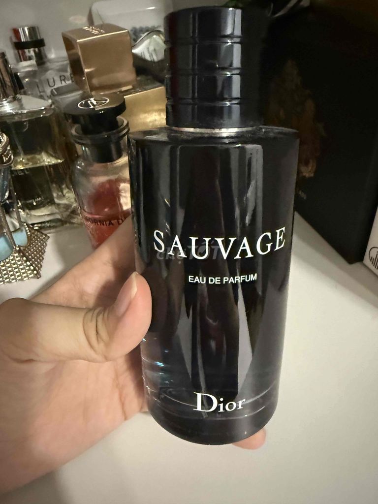 Nước hoa dior 200ml - còn mới