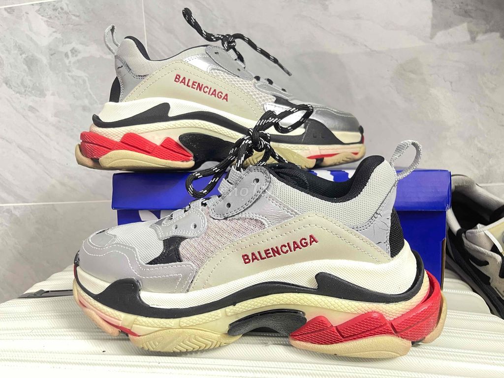 Balenciaga (PassR11) Size 38 - giá tốt