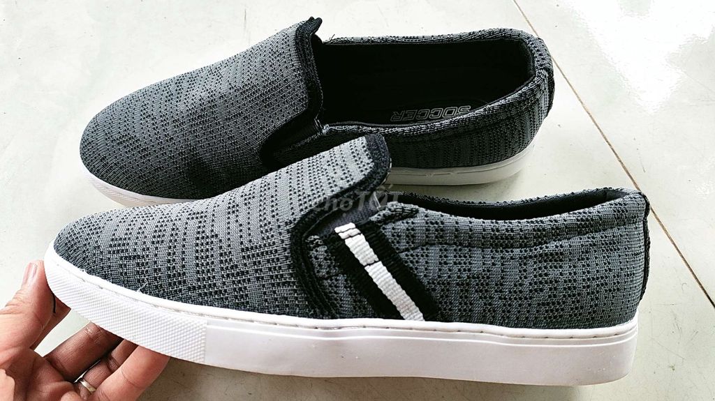 ___Xã kho Giày lười Nam Sót 1 đôi Size 40 mang vừa